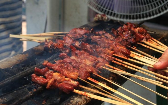 apakah penderita asam lambung boleh makan sate ayam